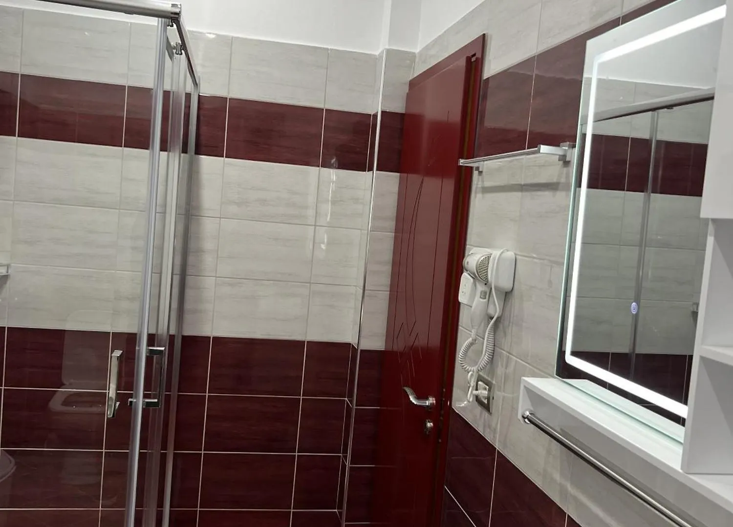Hotel Guesthouse Osumi Berat