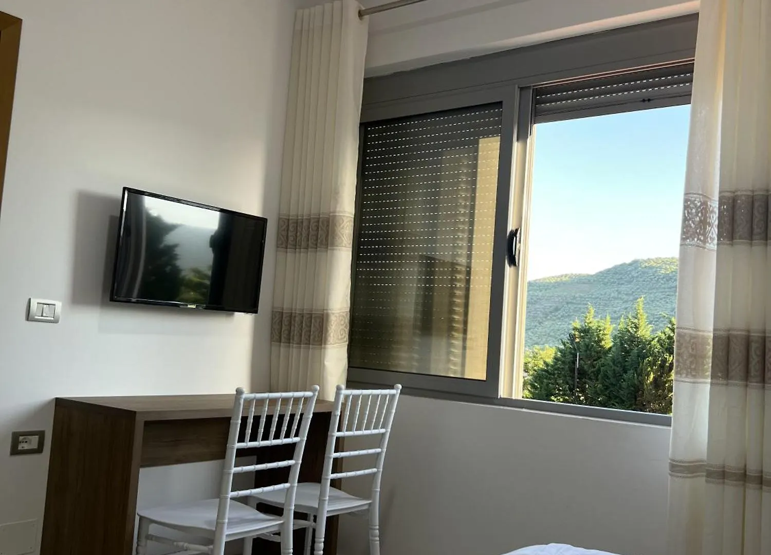 Guesthouse Osumi Berat Hotel